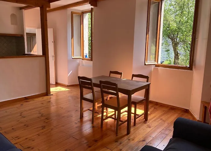 Confortable Au Coeur Des Montagnes * Le Lauzet-Ubaye